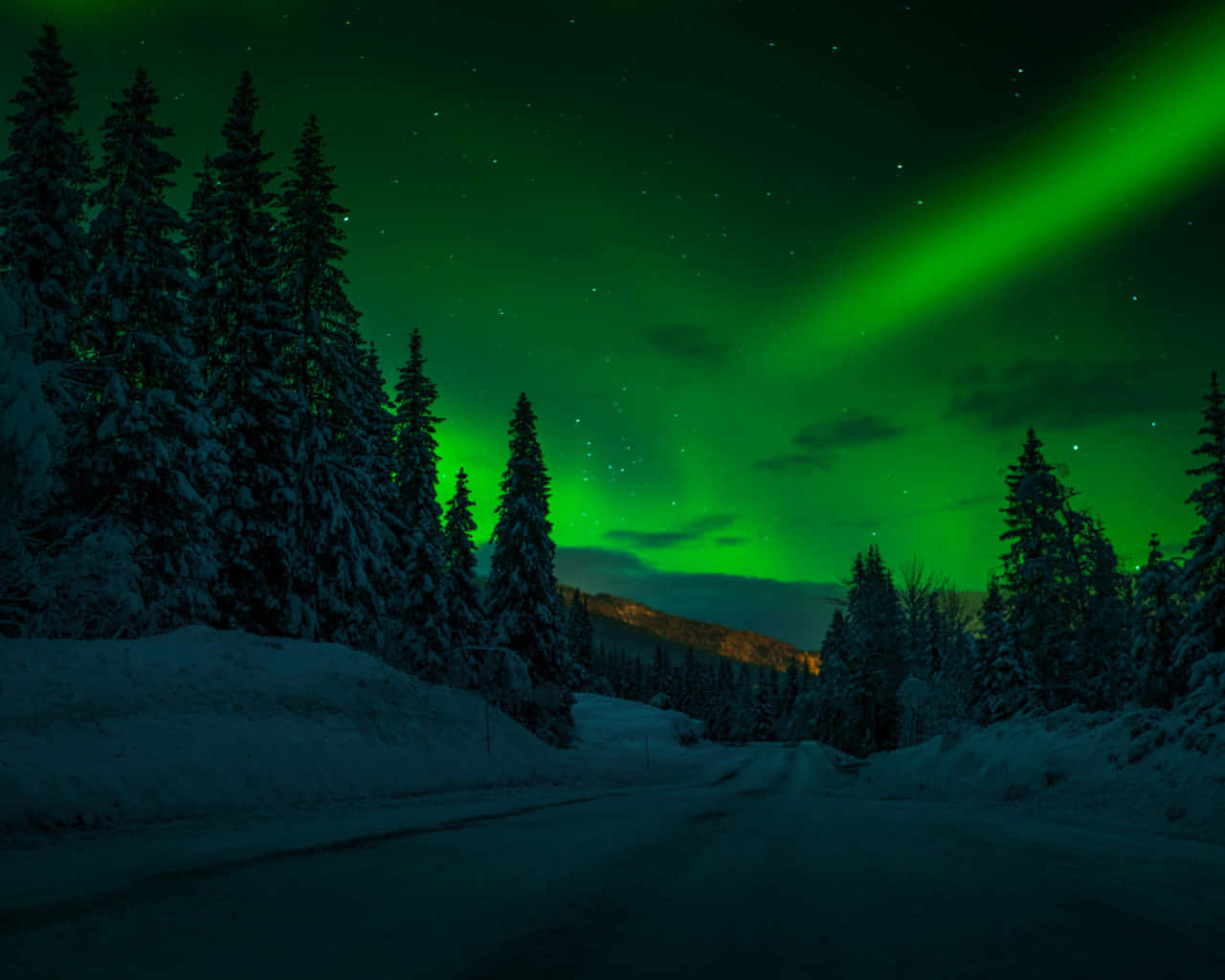 1280x1024 100+] 1280x1024 Wallpapers | Wallpapers.com