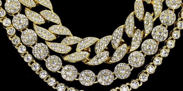 1024x768 Iced Out Chains Wallpapers