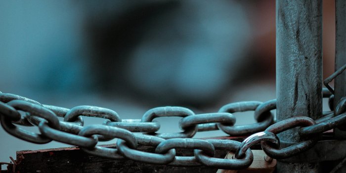 1400x933 Understanding The Chain of Responsibility Pattern | by Nisal Pubudu | Geek  Culture | Medium