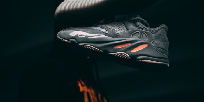 1000x1500 Yeezy Pictures | Download Free Images on Unsplash