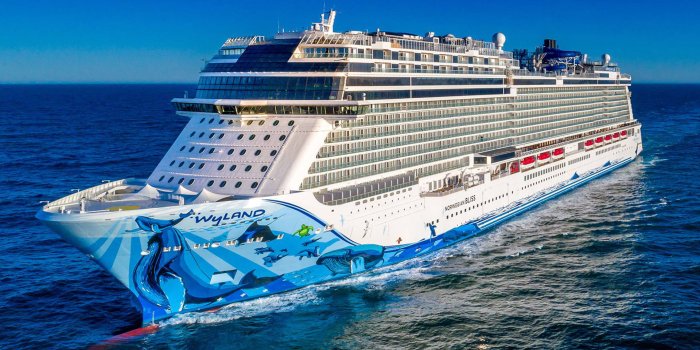 1920x1080 100+] Cruise Ship Wallpapers | Wallpapers.com