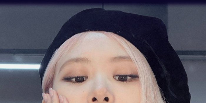 945x2048 BLACKPINK Wallpapers on Twitter | Blackpink rose, Blackpink, Rose wallpaper