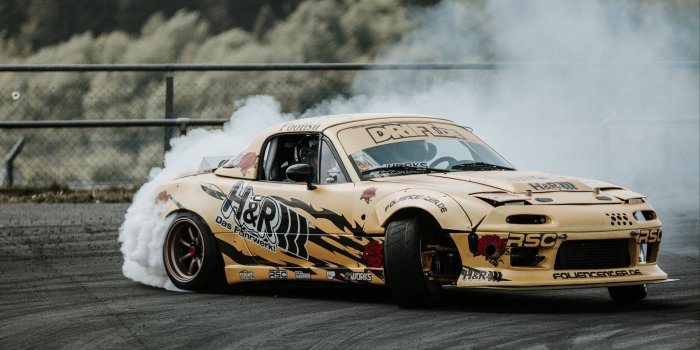 1920x1200 100+] Drift Car Wallpapers | Wallpapers.com