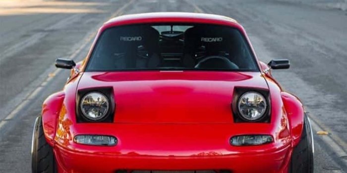 750x1334 Download Enjoy a breathtaking drive with the Mazda MX-5 Miata Wallpaper |  Wallpapers.com