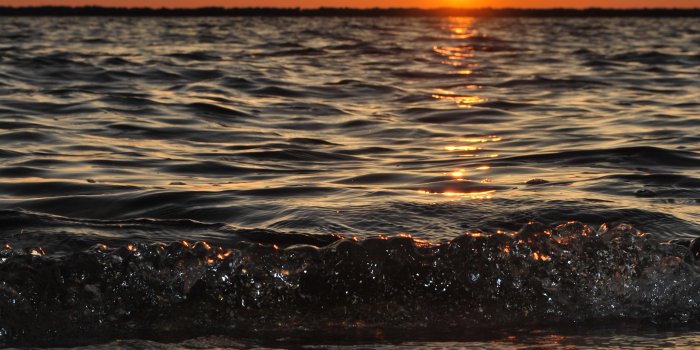 2592x3872 Warm Sunrise iPhone Wallpaper | iDrop News