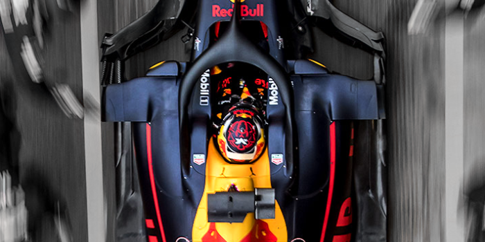 711x1500 RB14 in the pits [Mobile Wallpaper