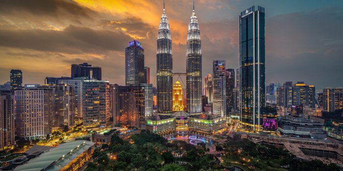 3840x2400 Petronas Twin Towers Kuala Lumpur