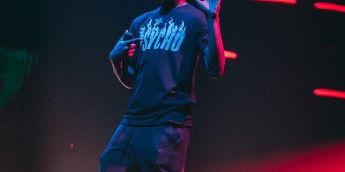 800x1200 Santan Dave Wallpapers