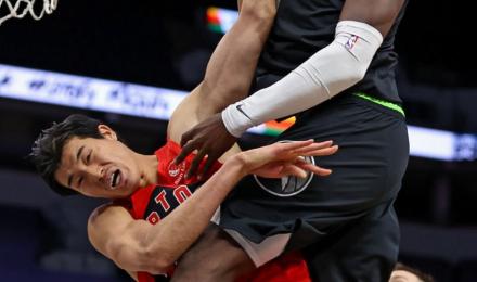 942x2048 Anthony Edwards