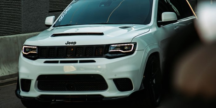 1000x1500 Trackhawk Pictures | Download Free