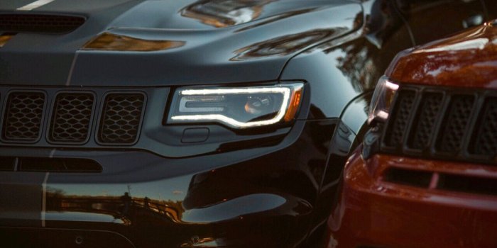 981x1200 Trackhawks Wallpapers