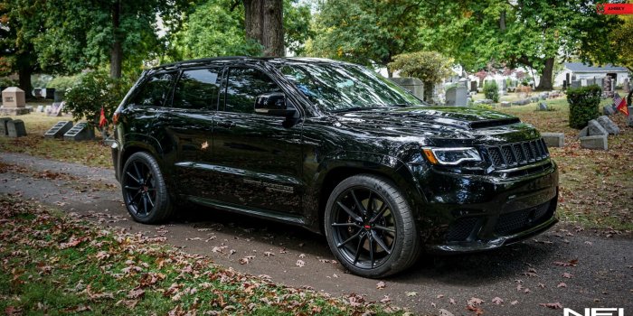 1920x1080 Jeep Trackhawk Wallpaper