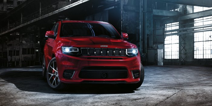 3840x2160 Jeep Grand Cherokee Trackhawk