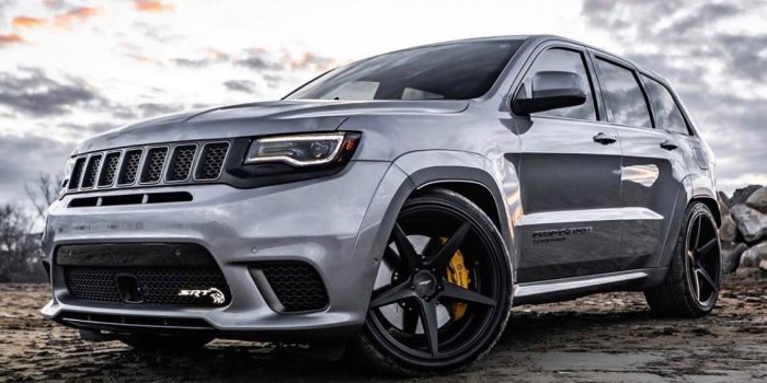 1125x1112 Trackhawks Wallpapers