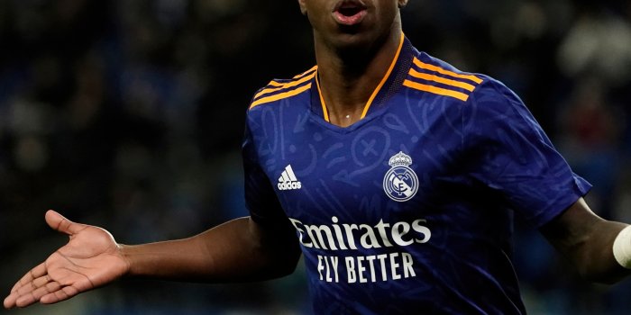 2048x2048 Vinicius Junior Wallpaper 4K, Brazilian