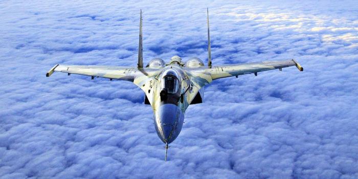 1920x1080 Download Fighter Jet Over A Cloud Cover