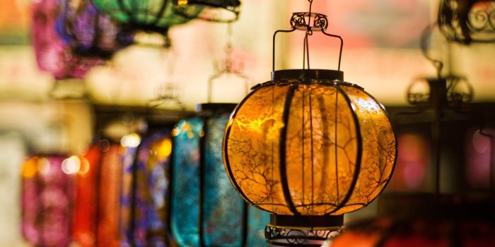 3717x2424 Man Made Lantern HD Wallpaper