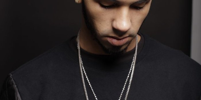 736x1104 Latin artists, Bryant myers, Latin music