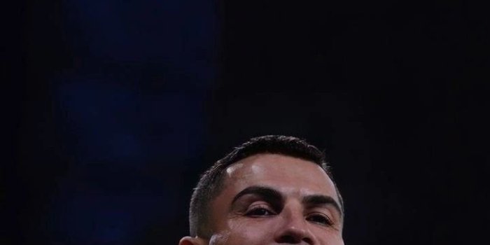 721x1280 Cristiano Ronaldo Al Nassr FC Wallpaper