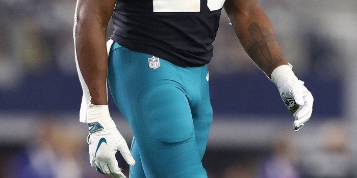 1284x2778 jalen ramsey iPhone Wallpapers Free