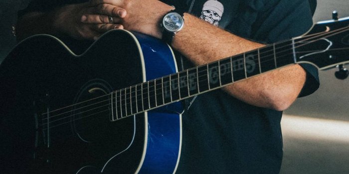 887x1920 100+] Luke Combs Wallpapers