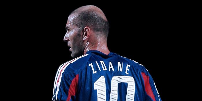 2305x4096 4K Wallpapers | Zinedine Zidane 2005