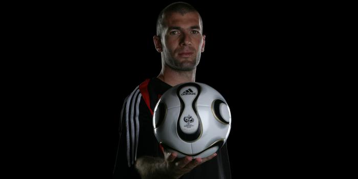 2560x1600 Zinedine Zidane wallpaper - Sport