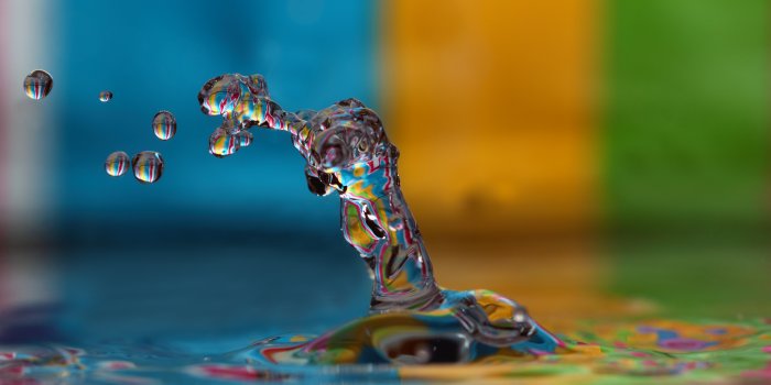 2560x1600 Artistic Water Drop HD Wallpaper