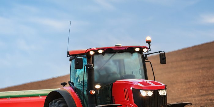 2160x3840 Tractor Phone Wallpaper