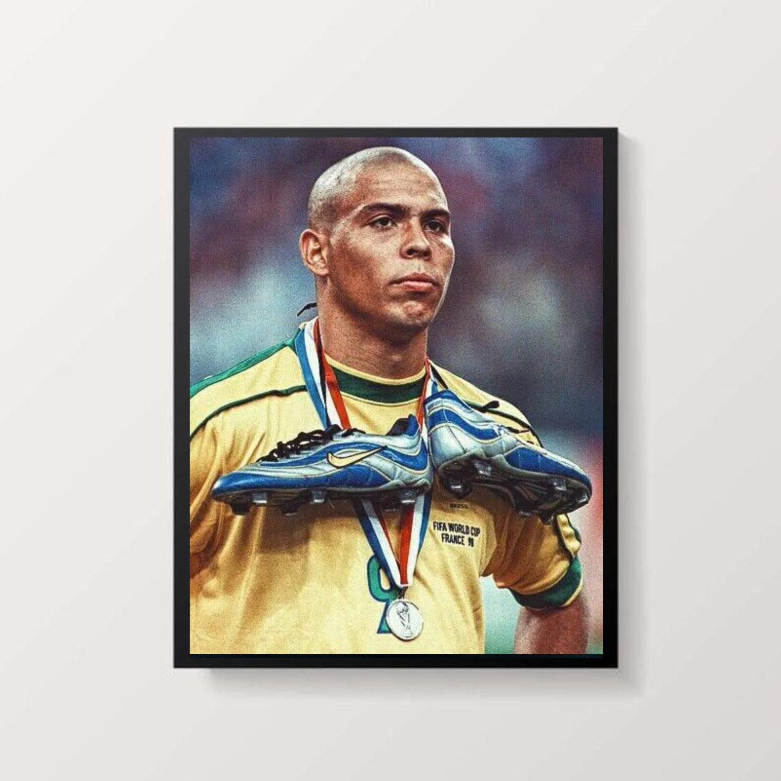 2000x2000 Wall Art R9 Vintage Poster Ronaldo