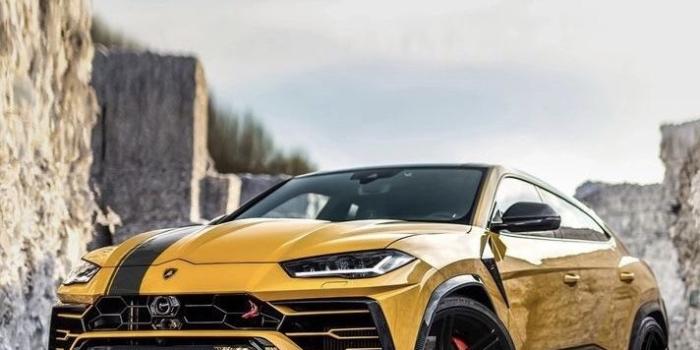 712x1167 Yellow Lamborghini Urus SUV