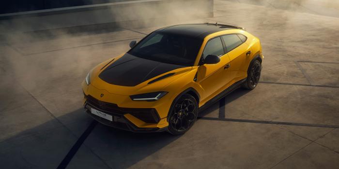 7680x4320 Lamborghini Urus Performante 4K 8K 9