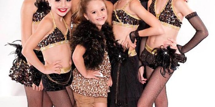980x1411 Brooke Hyland Wallpapers