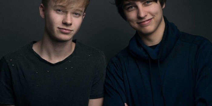 1440x1222 Sam And Colby HD Wallpapers - Wallpaper