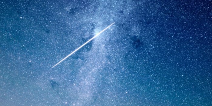 1000x1506 1K+ Meteor Pictures | Download Free