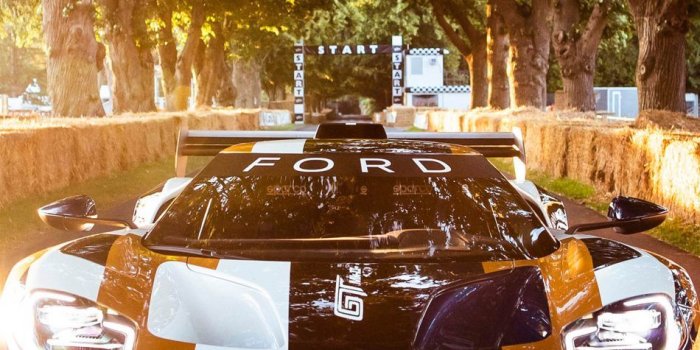 950x1689 Ford GT MK II 2019 4K Ultra HD Mobile