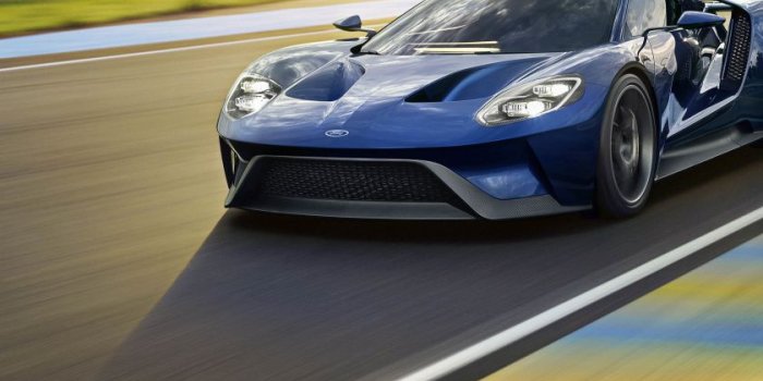 840x1336 Ford Gt iPhone Wallpapers