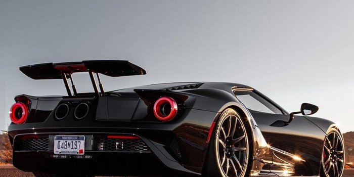 1080x1920 Ford GT wallpapers posted by Motor