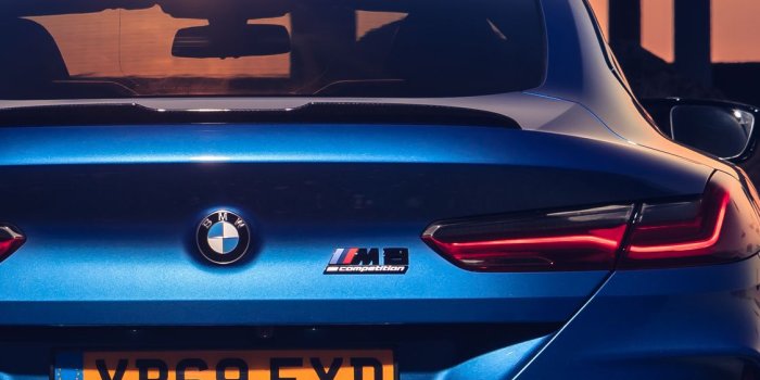 1125x2436 BMW M8 iPhone Wallpapers