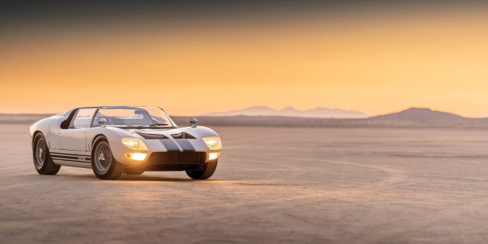 2560x1440 1971 Ford Mustang Mach 1 Wallpapers