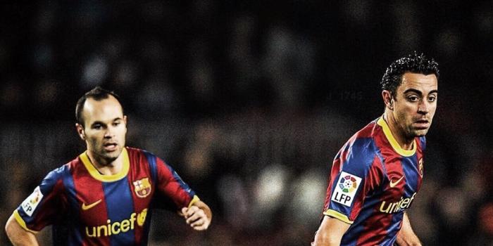 1151x2048 Edit | Iniesta - Xavi wallpaper