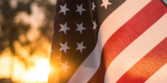 1000x1504 Selective focus photo of U.S.A. flag