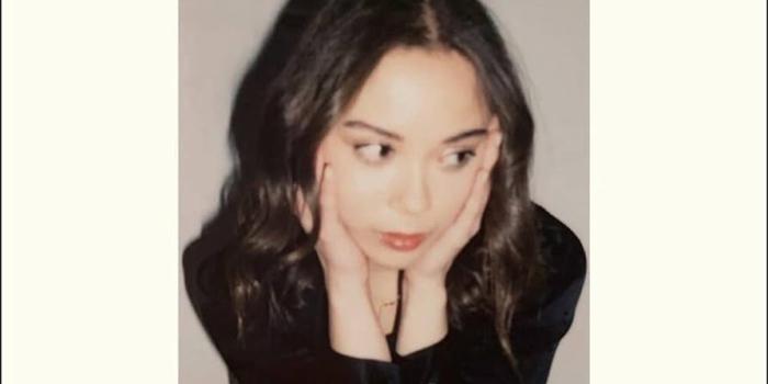 894x894 Laufey Poster Metal Sign 12 x 12 inches