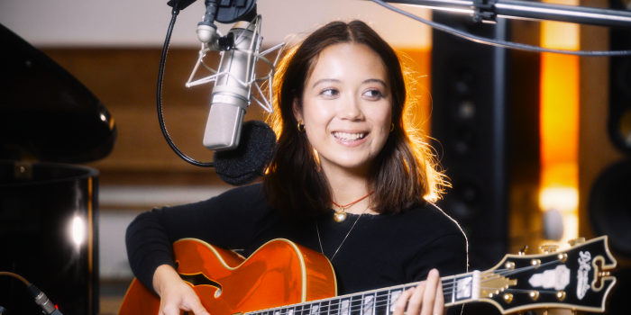 1920x1080 Laufey on ConvertKit's Creator Sessions