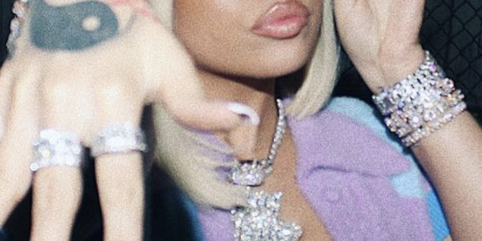 828x1792 FCKWALLPAPERS