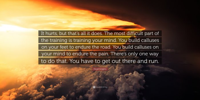 3840x2160 David Goggins Quote: “It hurts, but