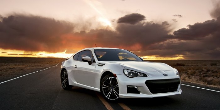 2000x1250 HD desktop wallpaper: Subaru Brz, Auto