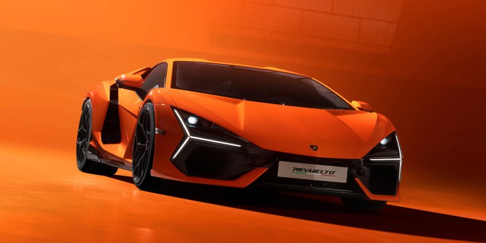 7460x4196 Vehicles Lamborghini Revuelto 4k Ultra