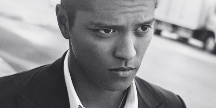 1242x2208 ha67-wallpaper-bruno-mars-walk-face