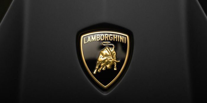 1000x1778 30,000+ Lamborghini Logo Pictures